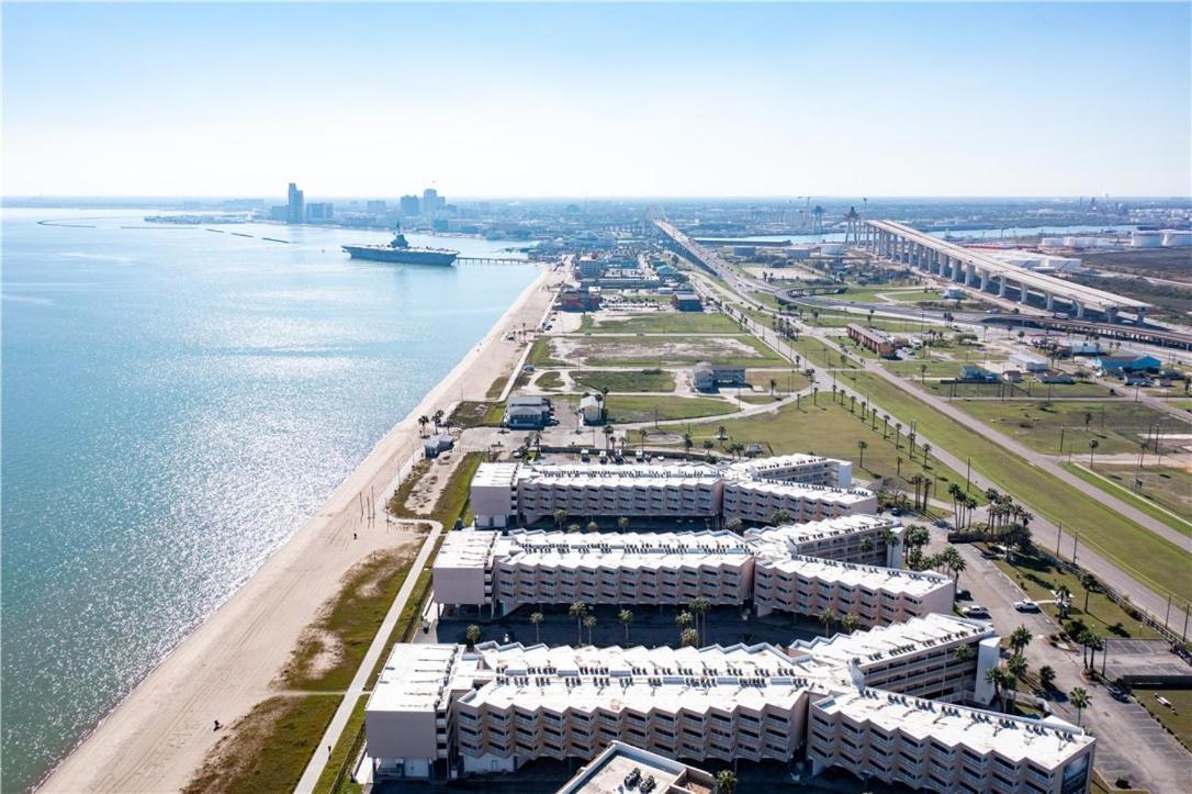 Waterfront North Beach Condo With Beach And Pool Access Corpus Christi Exterior photo