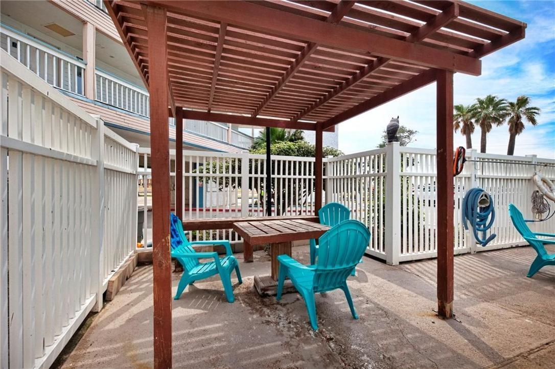 Waterfront North Beach Condo With Beach And Pool Access Corpus Christi Exterior photo
